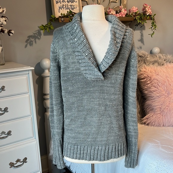 Comfy Sweater Gray Sequin Collar Plunge Neck Roomy Womens Medium - Picture 4 of 16